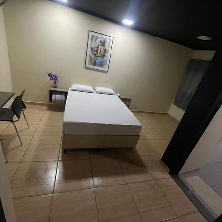 Light Motel - 24 Horas Guarulhos Kültér fotó